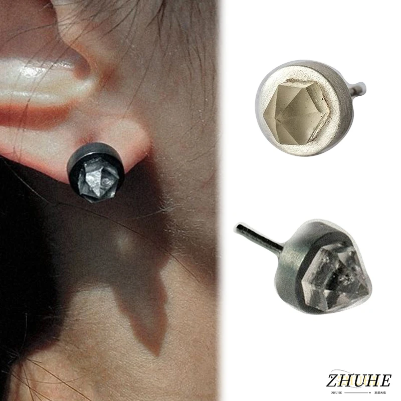 

ZHUHE Crystal Stud Earrings In The New Gothic Style Are Perfect For Men And Women As Jewelry Accessories And Party Gifts