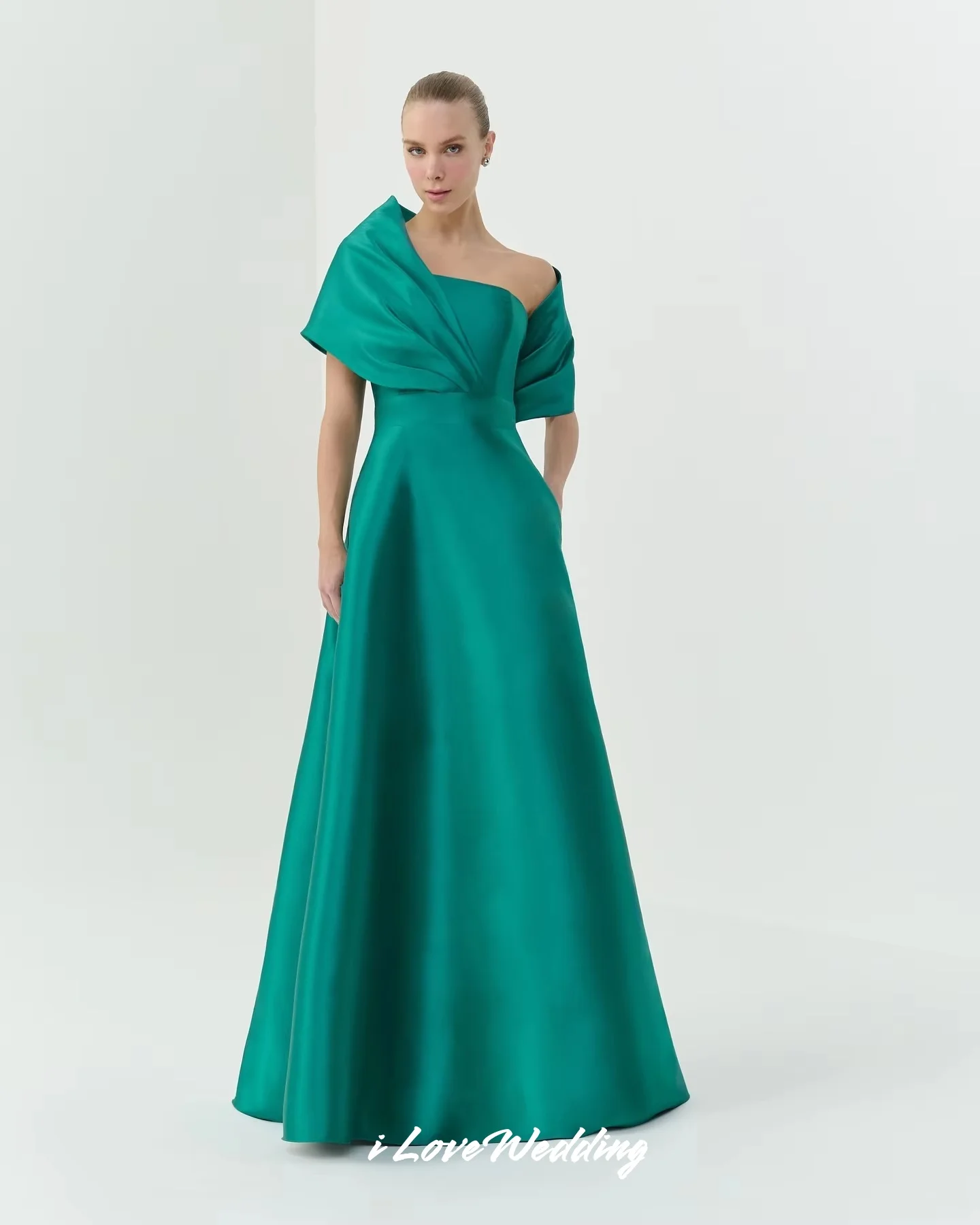 

Women Off Shoulder Prom Dresses 2025 Strapless Pleat A-Line Floor Length فساتين للمناسبات الخاصة Wedding Party Dress Customized