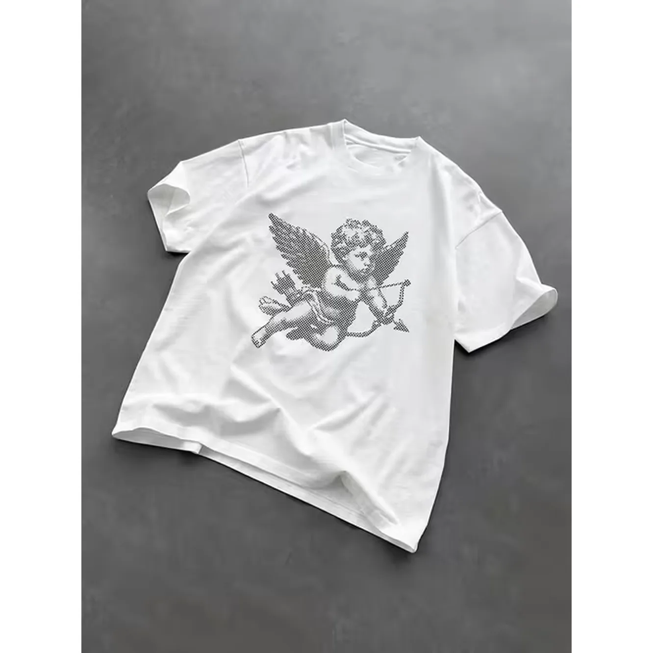 Round neck t shirt with cupid angel pattern print loose and comfortable outdoor wear style round neck t shirt mens summer clothing