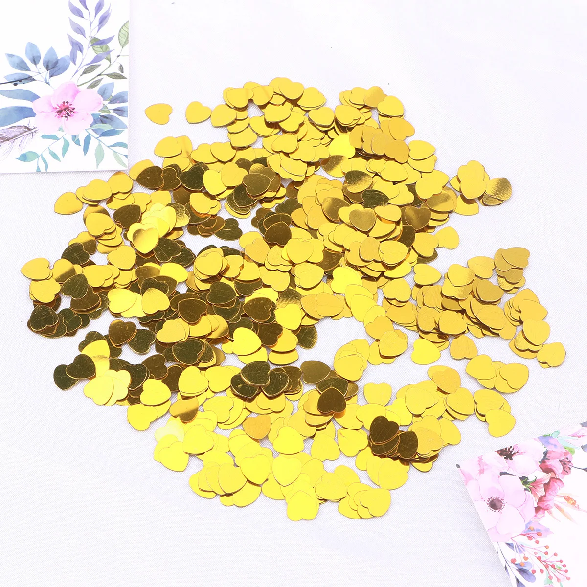 

30g Blue Heart Shaped Table Confetti Party Decoration for Birthday Wedding Christmas Celebrations Confetti