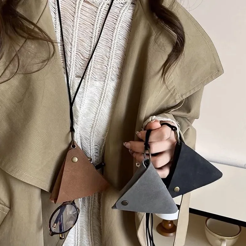 Leopard Print Velvet Hanging Neck Magnetic Sunglasses Clip Long Necklace Female Travel Portable Storage Lanyard Sweater Chain