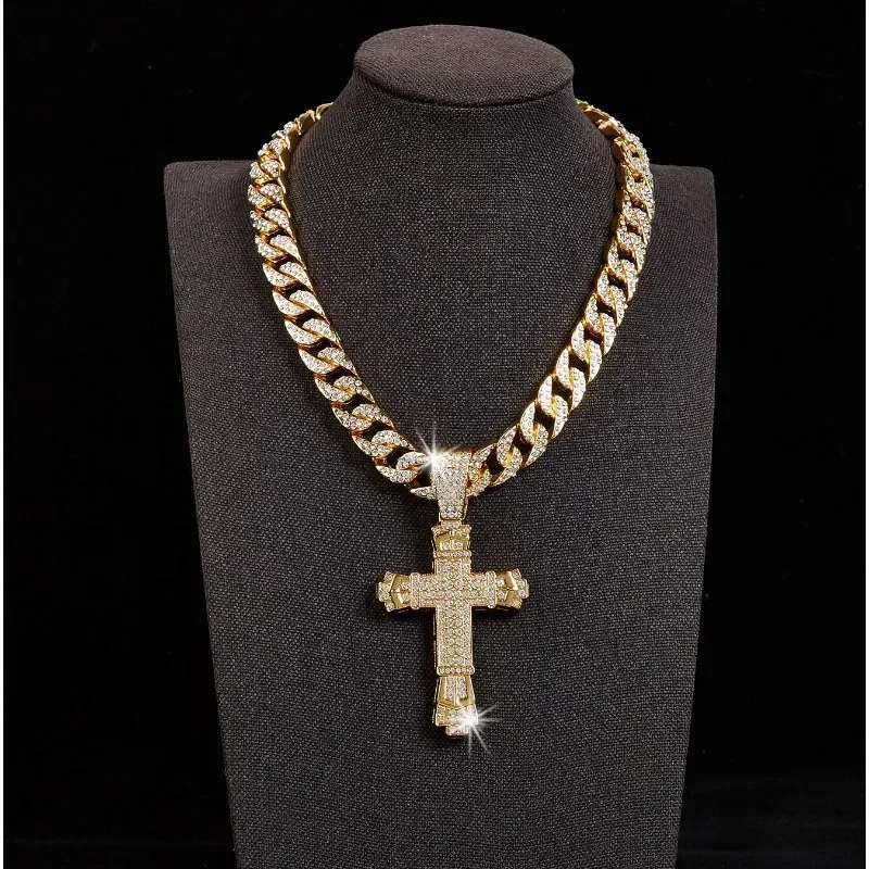 Hip Hop Big Cross Pendant Necklace Punk Fashion Miami Cuban Chain for Men and Women Religious Prayer Jewelry Accessories