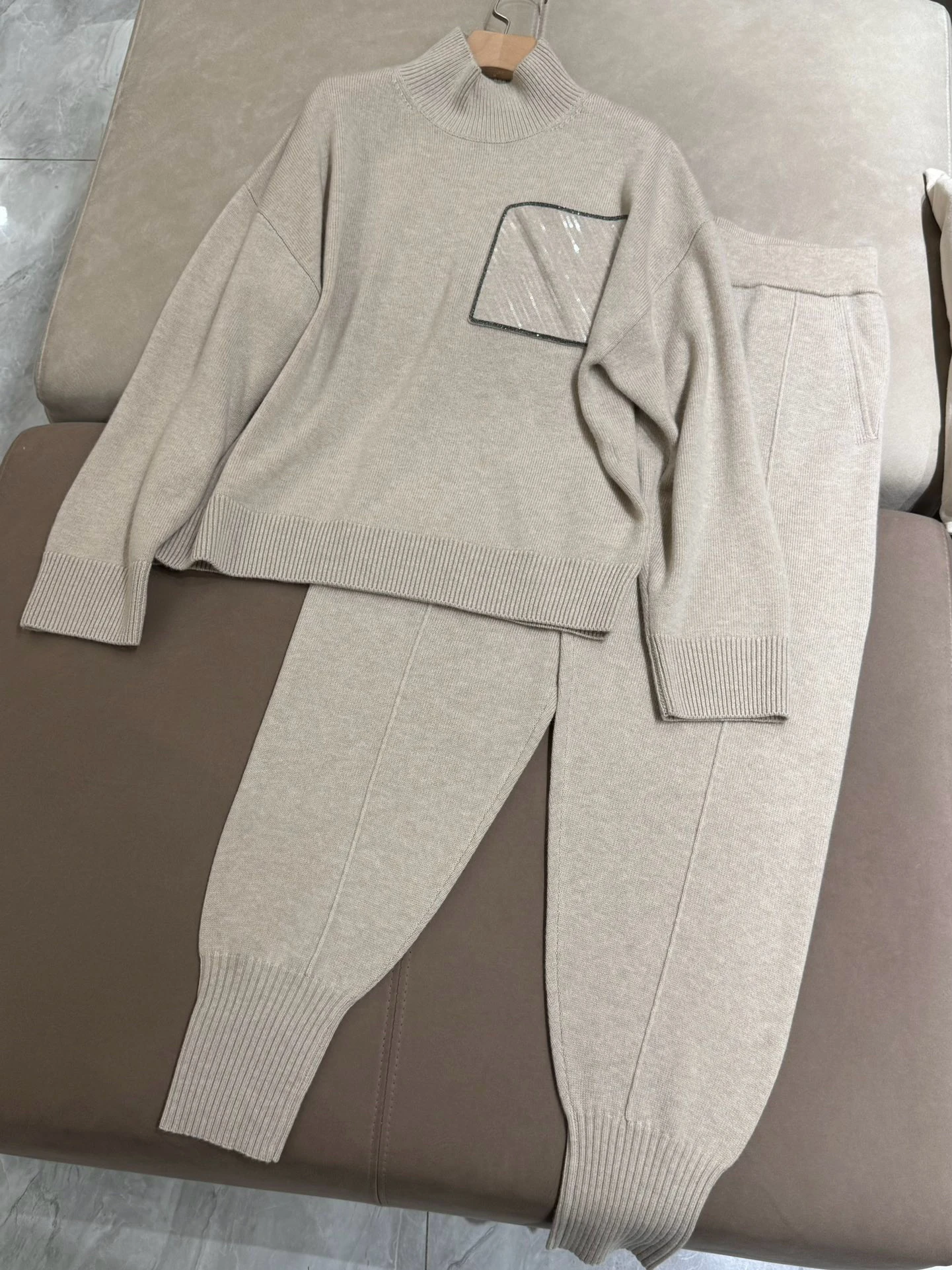 

Women's Autumn Winter 2024 Cashmere Set Knitted Pullover Sweater + With Tapered Cuffs Trousers Suit Two Piece Pants