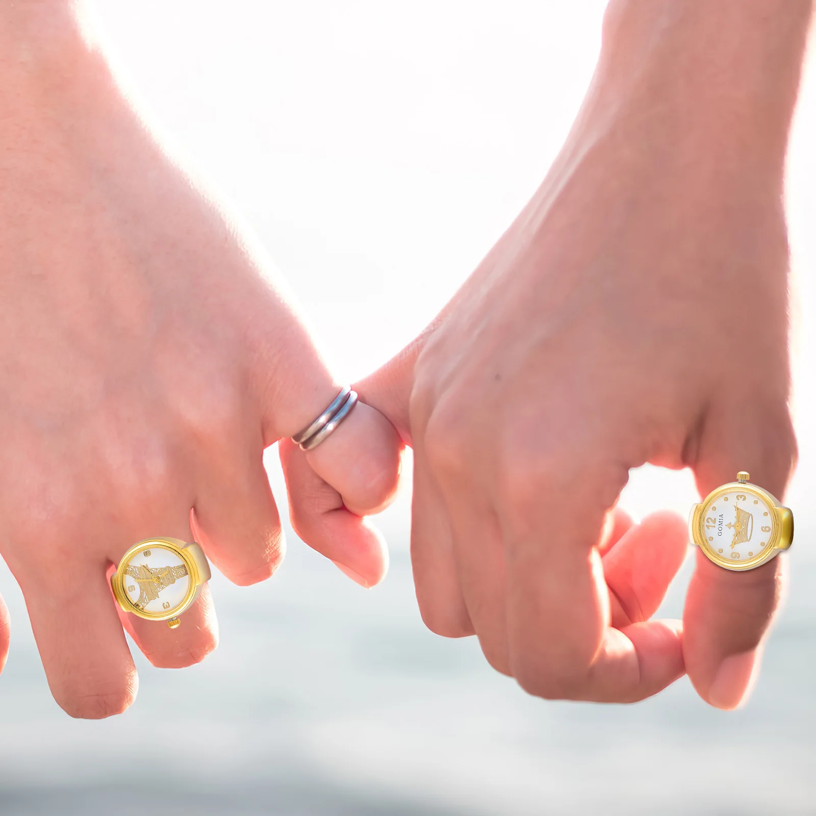 قطعتان من الساعات الدائرية للنساء والرجال ساعة إصبع عتيقة مع تصميم أنيق على مدار الساعة للارتداء اليومي وحفلات الزفاف