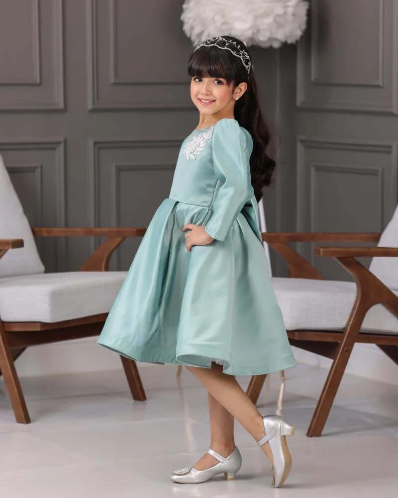 Aenyrst Luxury Eleg…