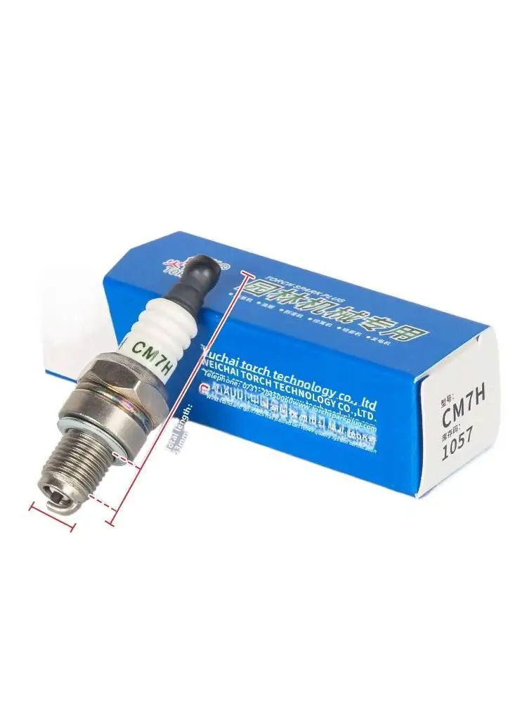Akcesoria do pilarki, kosiarki, palnika Torch 140, czterosuwowej, świeca zapłonowa CM7H