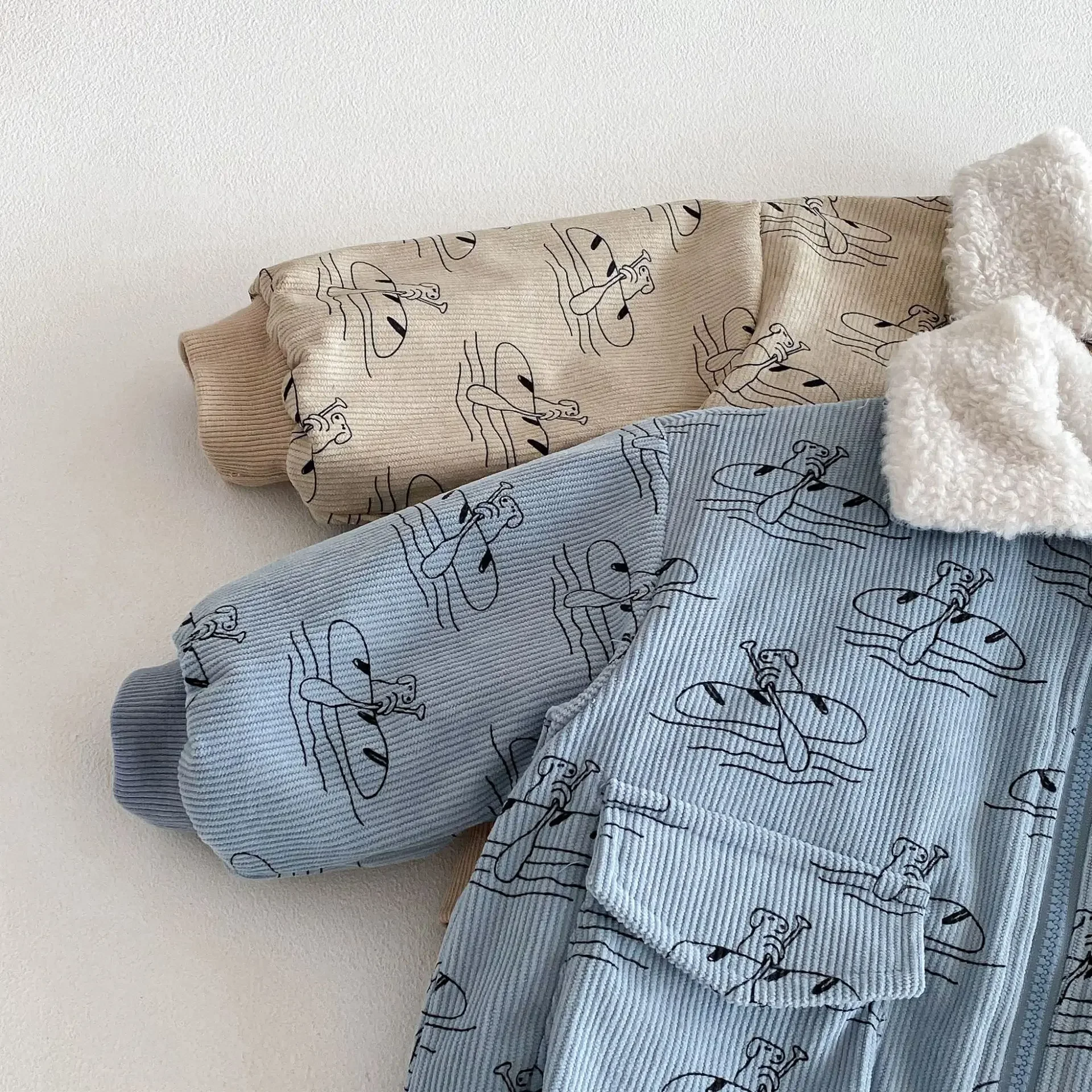 0-5Y الاطفال الكرتون المطبوعة وسادة مبطنة 2025 صوف الضأن طوق مبطن بطانة معطف الشتاء الدافئ للبنين بنات سميكة أبلى