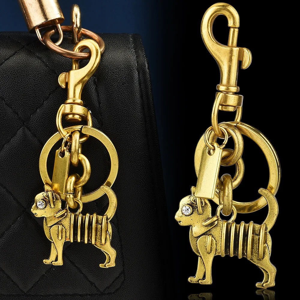

The small animal keychain bone dragon bag pendant has a high appearance level and is fashionable and versatile