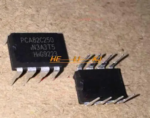 IC  100%new   Free shipping  PCA82C250 A82C250