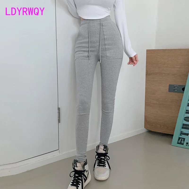 Coréia do sul primavera 2022 nova sexy magro elástico fácil de usar pequenos pés leggings casuais feminino