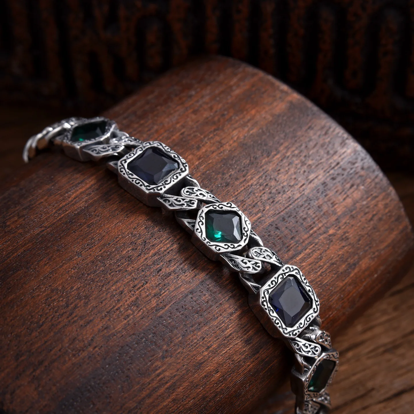 Vine Grass Pattern Diamond Inlaid Bracelet, Personalized Retro Design Colorful Diamond Trendy Men's Multi Treasure Bracelet
