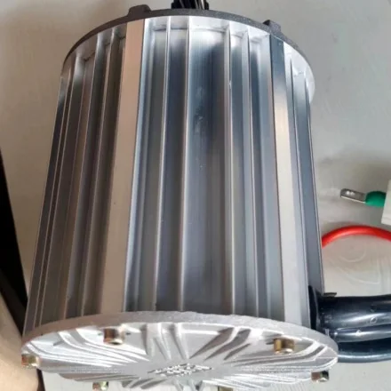 SL120-80 Permanent Magnet Synchronous Motor with 16 Gear Output Shaft Differential for Electric Tricycle Direct Drive