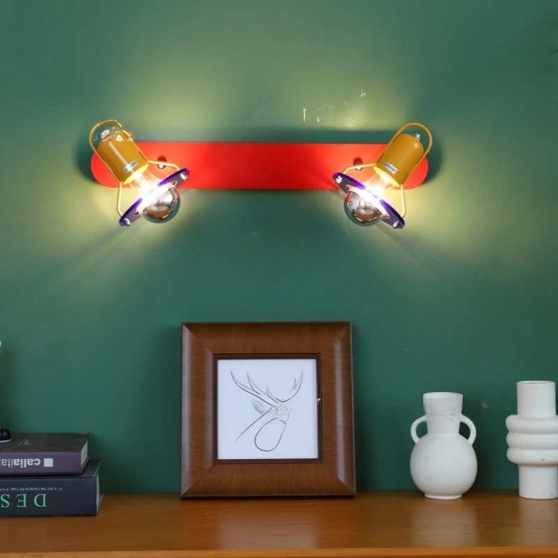 ممفيس خمر مصابيح الحائط الملونة بريق معدني غرفة نوم الأطفال نموذج غرفة خلفية مرآة الجبهة شمعدانات جدارية الحلي