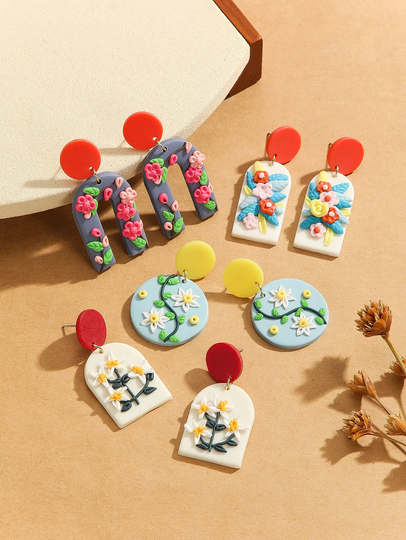 Handmade Polymer Clay Earrings Boho Floral Arch Round Dangle Lightweight For Women Colorful Bouquet Daisy Pastel Cute Gift