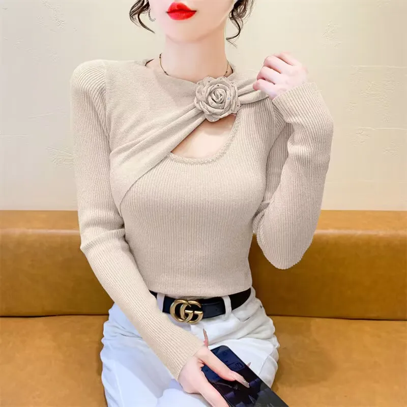 Three-dimensional Flowers Knitted Sweater 2026 Spring Autumn Women Long Sleeve T-shirt Tops Elegant Ladies Rhinestone Base Shirt