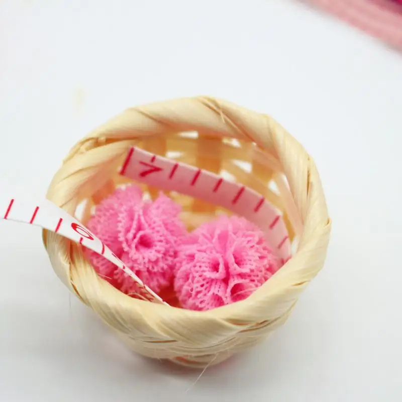 1 Set Puppenhaus Dicker Faden Strickpullover Katze Schelmische Szene Modell Simulation Artikel Ornament Miniatur Spielzeug DIY Zubehör