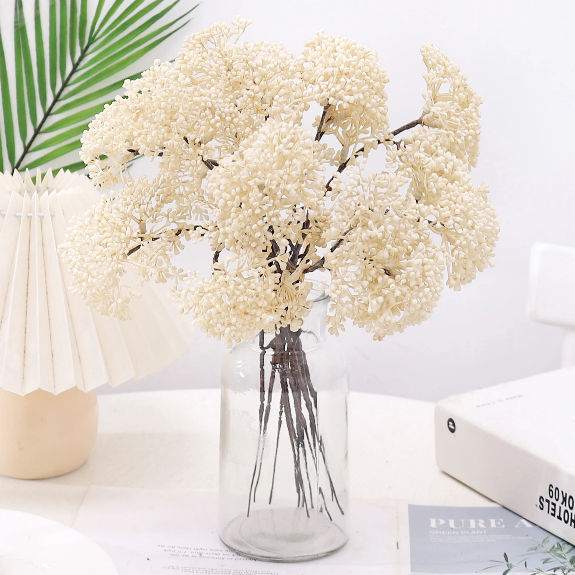 Ramo de flores artificiales de plástico para el hogar, jardín, fruta de Milán, arreglos florales falsos, decoración de mesa de boda, 6 uds.