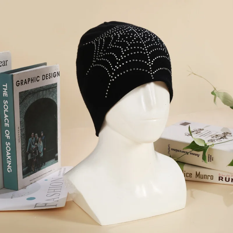 Spider Web Slouchy Beanie Hat, Gothic Hip-Hop Hat, Autumn and Winter Warm Knit Hat