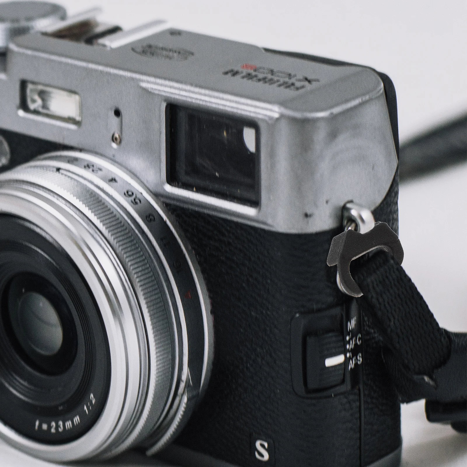 

Metal Triangle Ring Fastener Hook Camera Strap Stainless Steel ABS Durable Professional Practical Triangular Structure Design