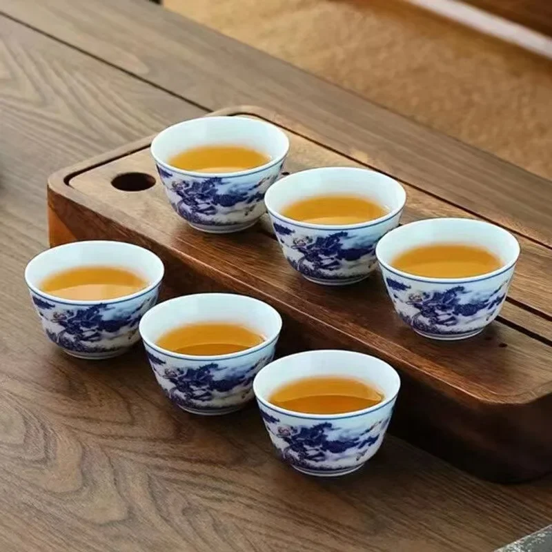 55ml 1pcs Retro Blue and White Porcelain Tea Cup Ceramic Kung Fu Teacup Coffee Ceramic Cups Household Afternoon Teacups Wine Cup