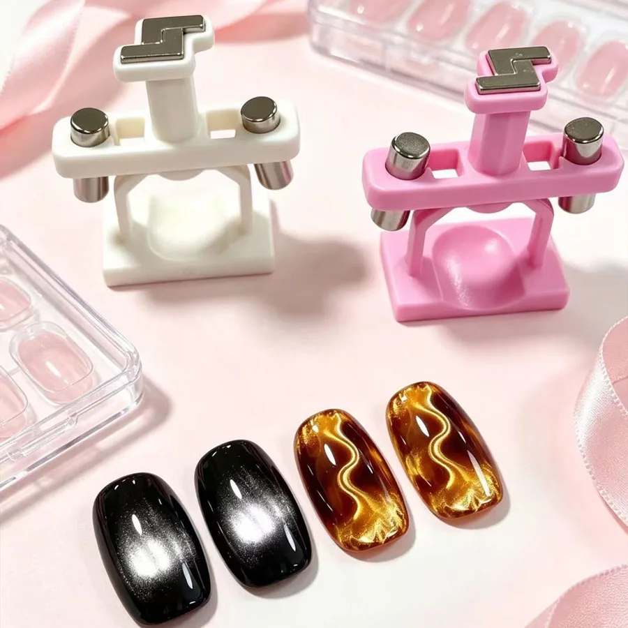 Nail Art Accessories, Nail Art Magnet, Rotating Gyro Cat Eye Nail Tool, One-Time Form Glass Bead Cat Eye Effect