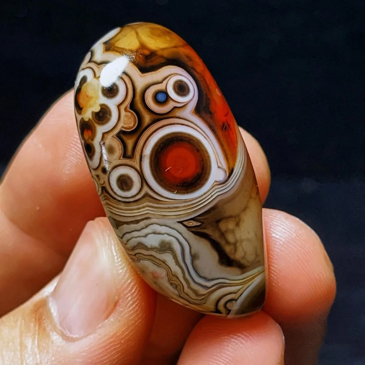 Natural Texture Mineral Specimen Banded Agate, Tumbled Polished Stone, Pendant Making, Crystal Collection, Table Display