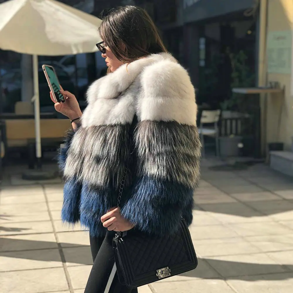 Giacca da donna in pelliccia di volpe moda con colletto alla coreana Inverno Nuovi cappotti di pelliccia di volpe naturale Patchrork Colore Cappotto di pelliccia di volpe genuina Donna