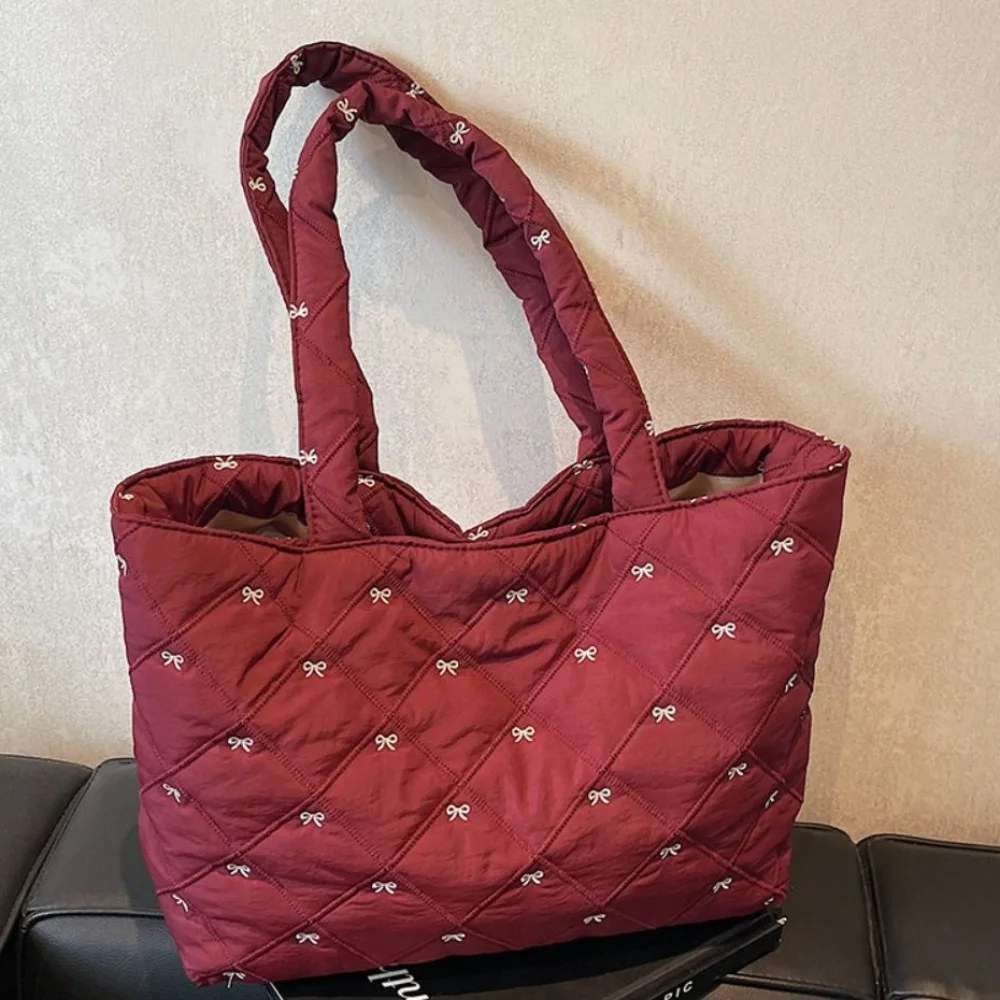 Fashion Canvas Handbag Embroidery Large Capacity Messenger Shoulder Bag Wash Bag For Travel Work Beach Gym Store