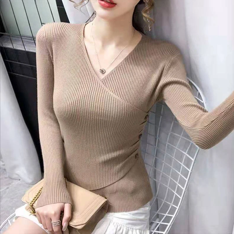 Fashion Temperament V-neck Knitted Pullovers for Women Sweaters New Solid Color Bottoming Shirt Buttons Korean Top V1601