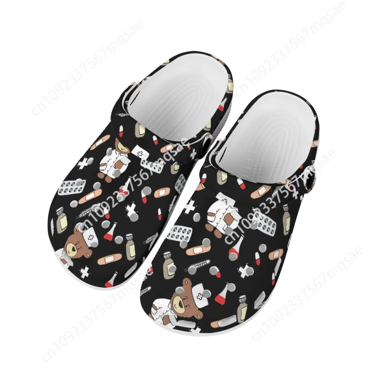 Custom Nurse Clogs Flats Operating Shoes Beach Hollow Sandals Casual for Men Women Cartoon Medical Bear Pattern Slippers