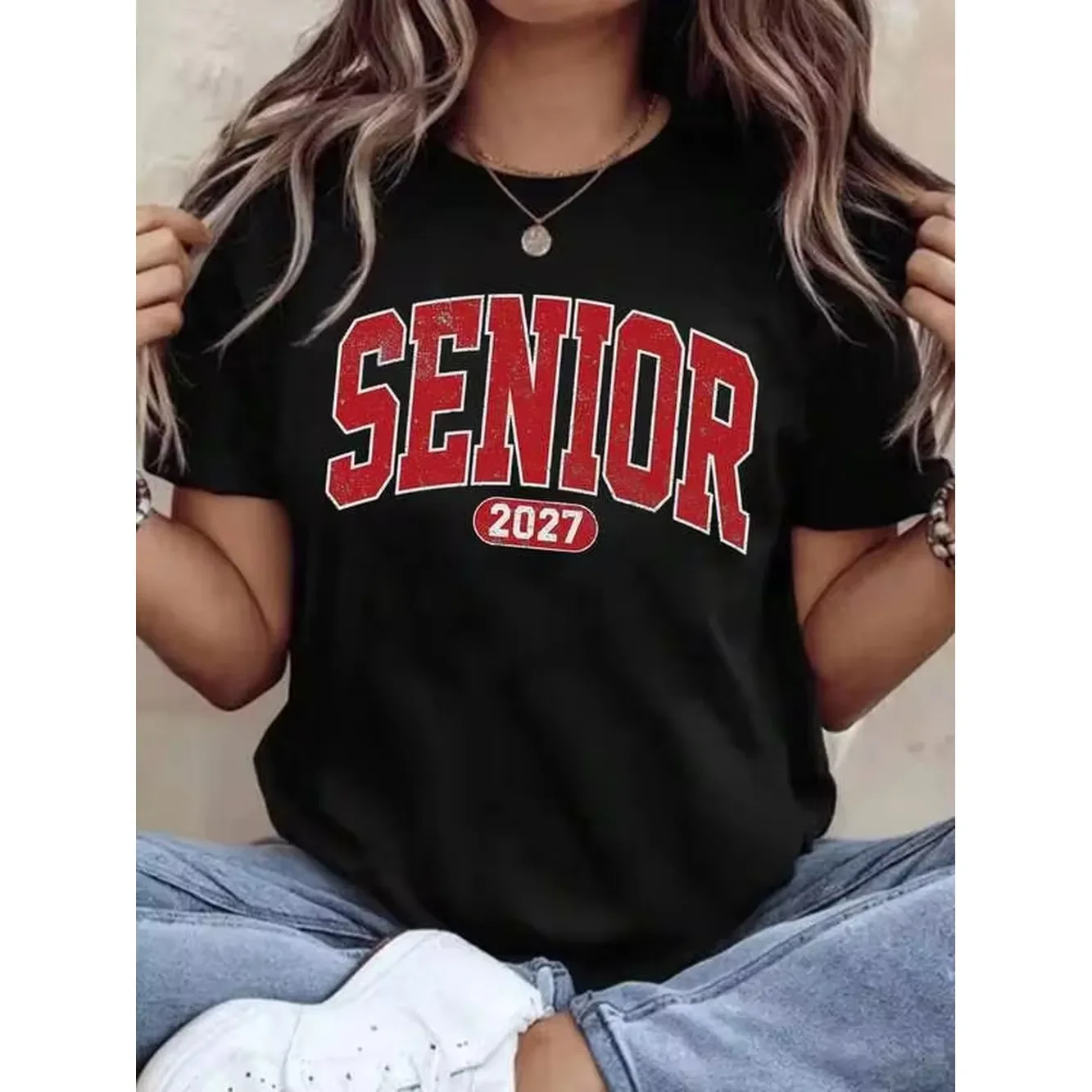 Senior 2027 Class T Shirt Unisex Tee For Graduation Celebration Senior Year Gift For Students School Spirit Wear Birthday
