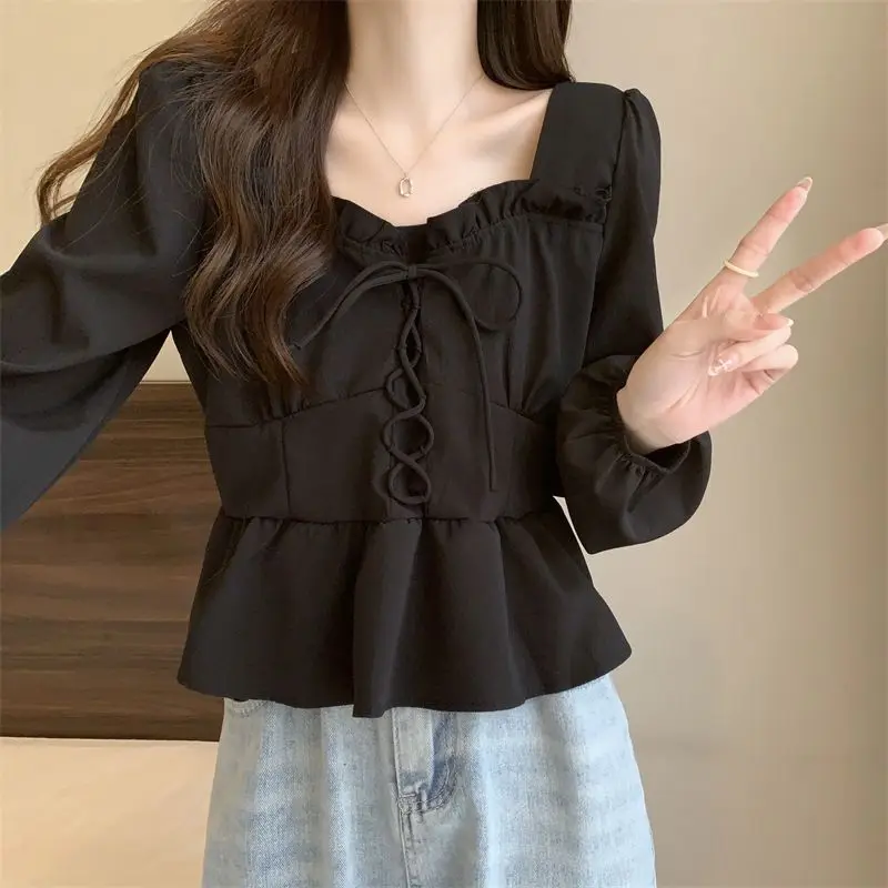 Bow Tie Tied White Shirt with Black Fungus Edge for Women Short Style with Bubble Sleeves Small Shirt Square Neck Top