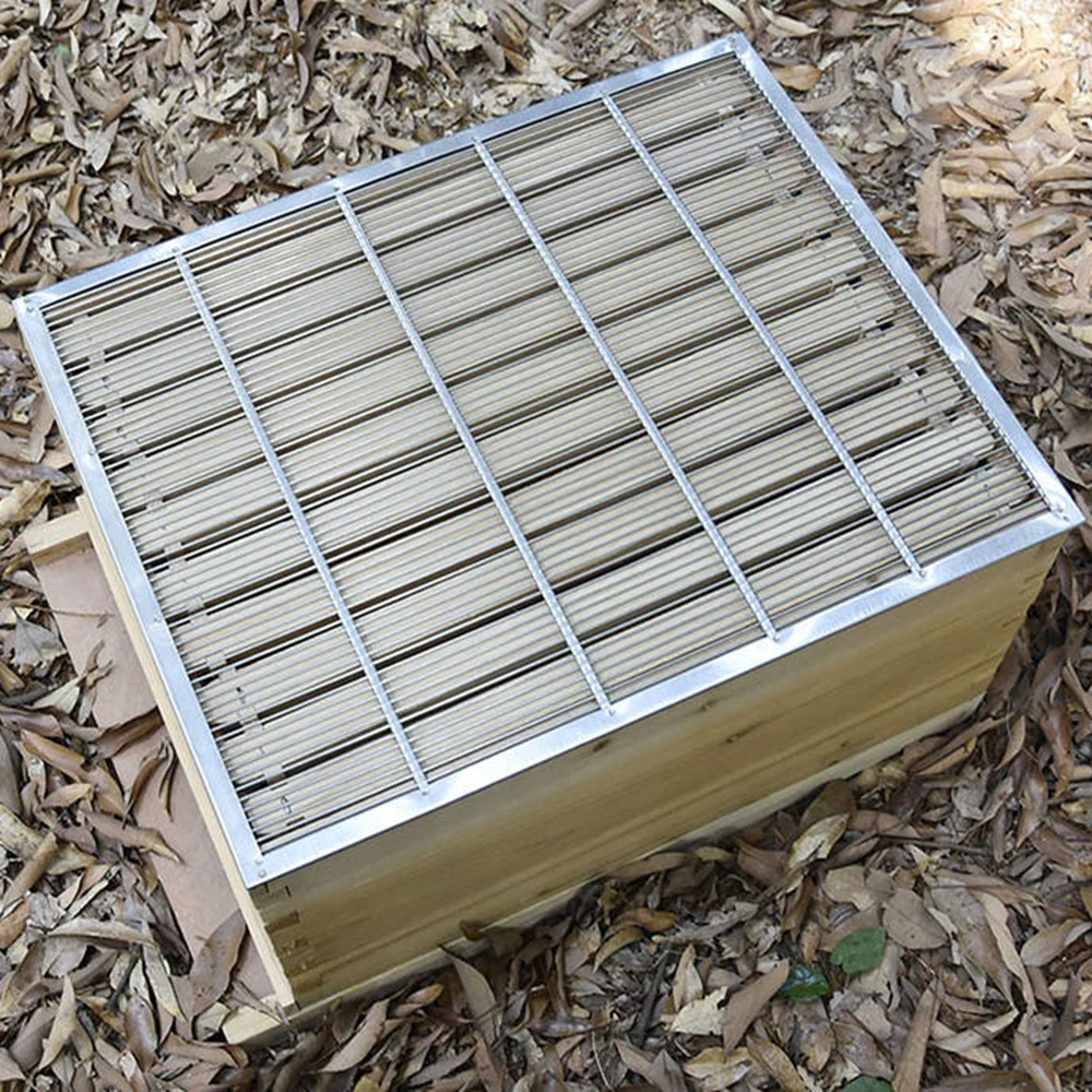 20 Pieces Stainless Steel Queen Excluder Galvanized Iron Beehive Queen Excluder 8/10 Frames Langstroth Beehive Bee Excluder