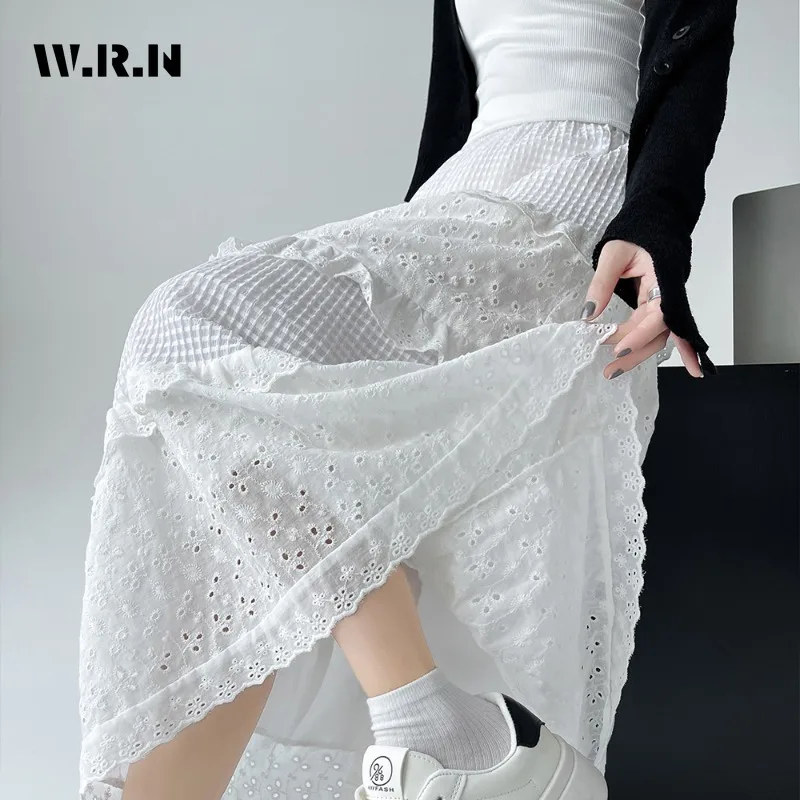 

2024 Summer Sweet Style V-Neck Lace White Suspender Midi Dresses Women Fairy Chiffon Loose Fit Tierred Slim Fit Elegant Dress