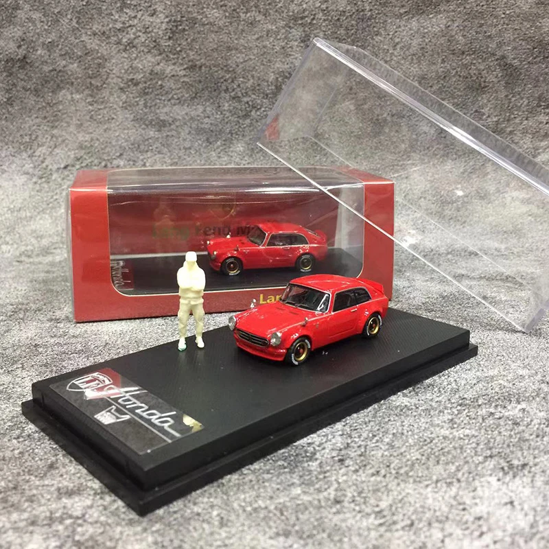 

LF 1:64 Model Car S800 Coupe Outlaw Alloy Die-Cast Smart Vehicle W/Figure - Red