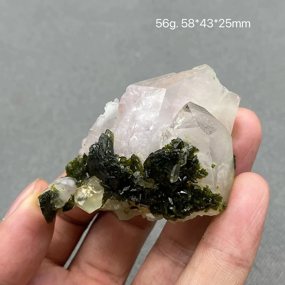 

100% натуральный эпидот и симбиоз кристаллов, образец грубого камня, целебный кристалл