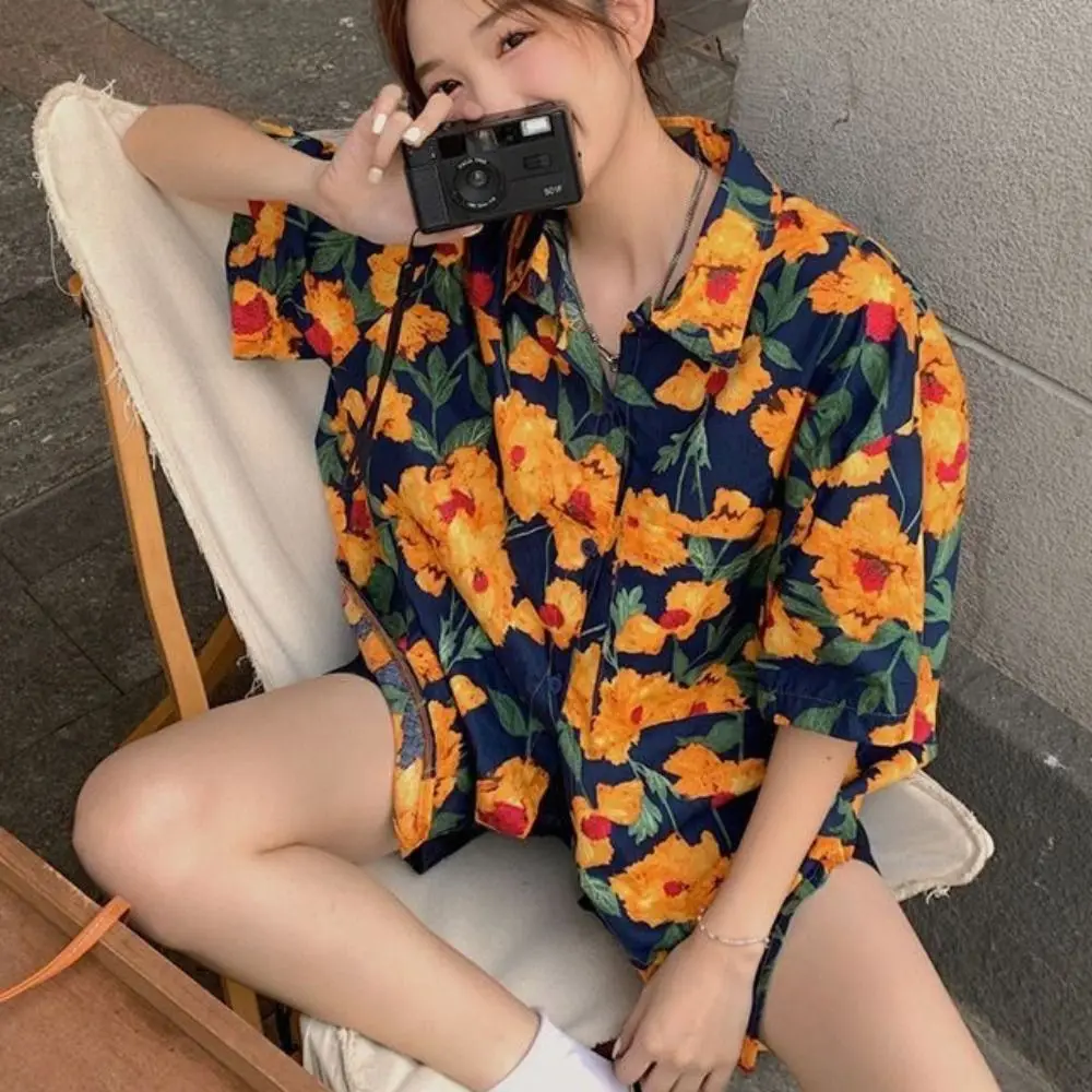 

Fashion V-neck Floral Short Sleeve Shirts Y2K Button Up Flower Blouse Women Retro Streetwear Sweet Girls Shirts Girls
