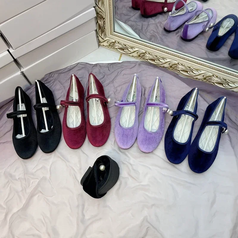 2024 New Velvet Mary Jane Pearls Buckle Shoes Women Lady Female Flat Pumps Instagram Style Casual Solid Coloe Purple Wine Red