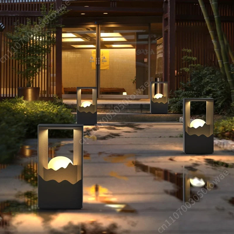 Chinese-Style New Stainless Steel + PC Material Solar Lawn Lights IP65 Waterproof Garden Floor Lamps