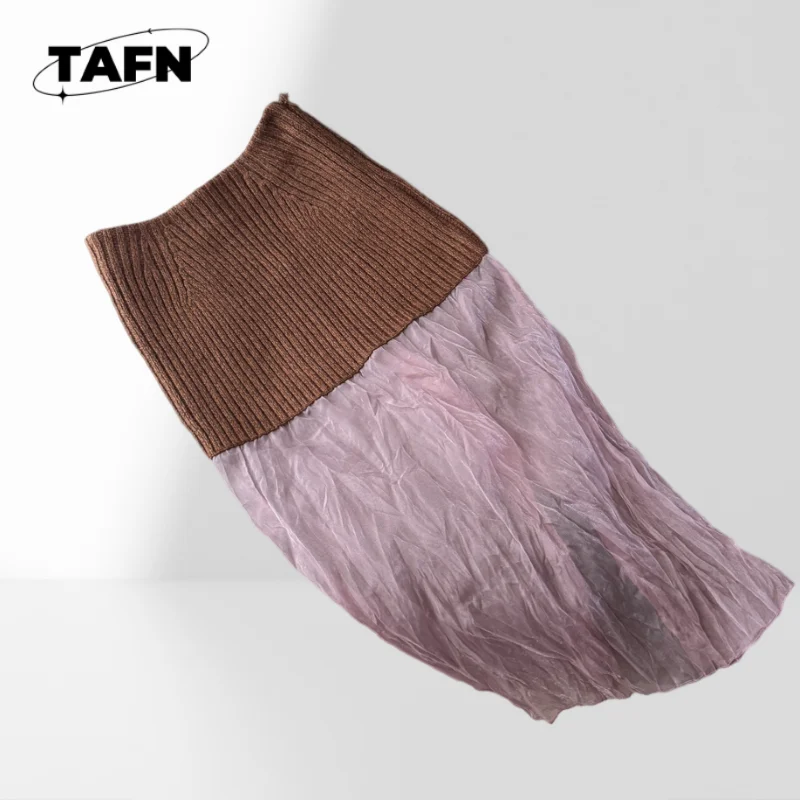 

Шерстяной дизайн, цветная юбка-зачародейка, трендовая темпераментная тенденция, удобный универсальный стиль, разные случаи AG2807