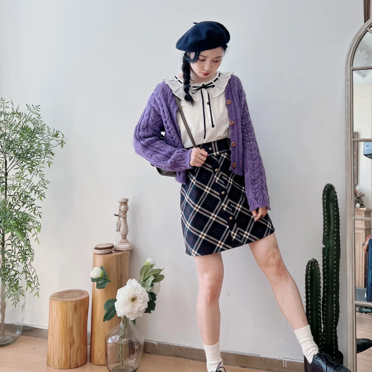 Soft Floral Knitted Sweater Multi-Color Autumn New Arrival Sweet Sle Loose Fit Button up Cardigan for Women in Their Late T...