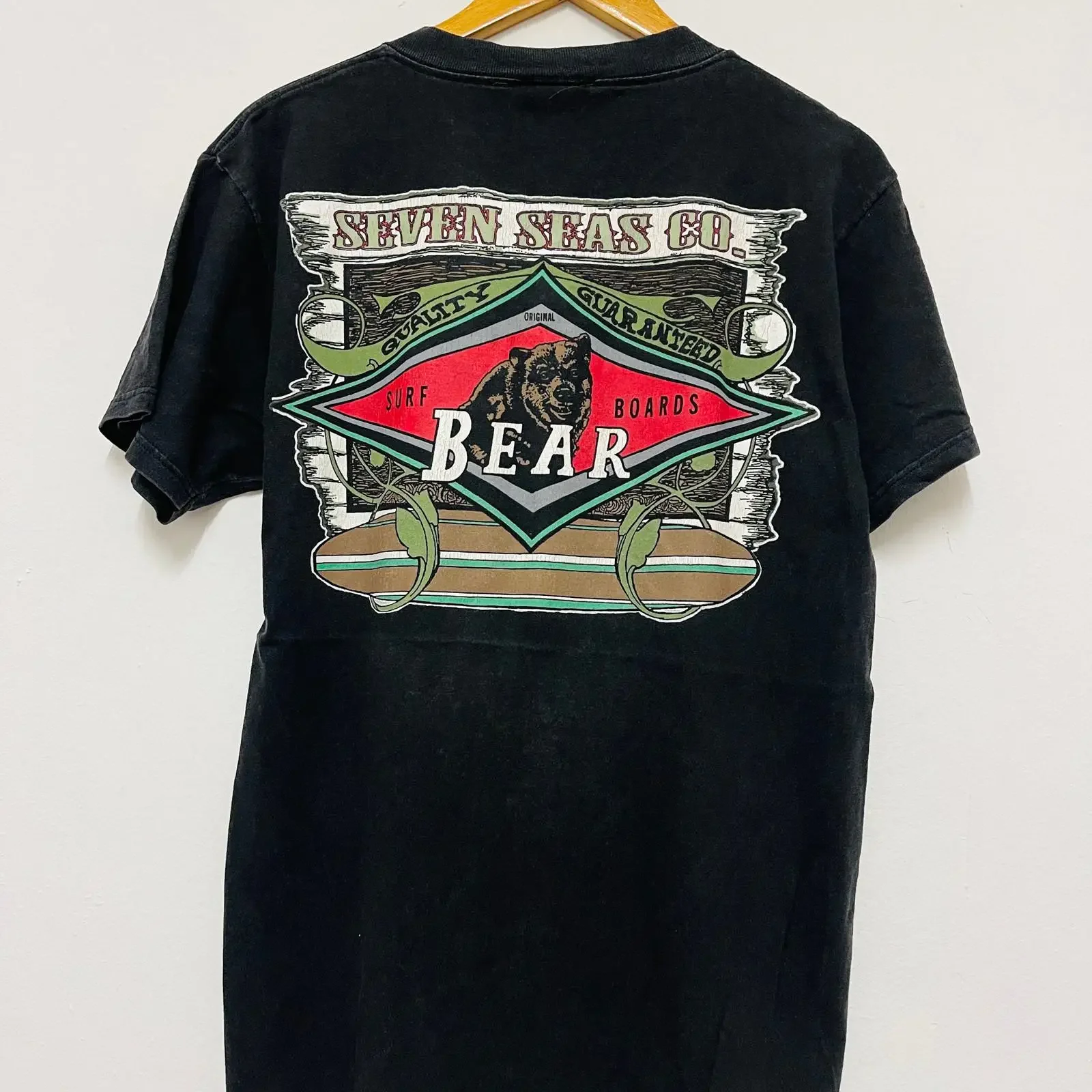 Vintage 90s Bear Surf Boards Seven Seas T Shirt Modern Streetwear Rare Street Fashion Designer Skate M vintage Washed fashion