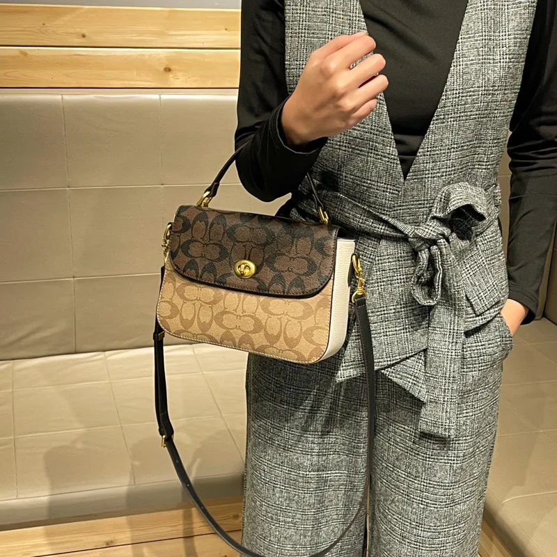 Stylish Women's Shoulder Bag Made Of Premium Leather In Classic Elegant Design By Famous Brand