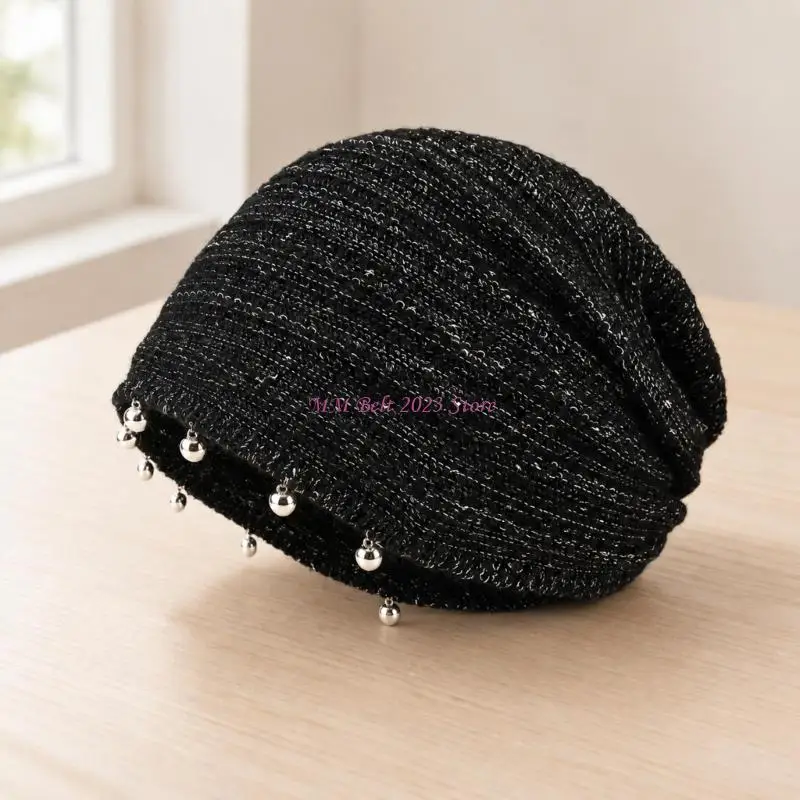 49ME Ear-Covering Slouch Hat with a Relaxed Profile for Cool Weather
