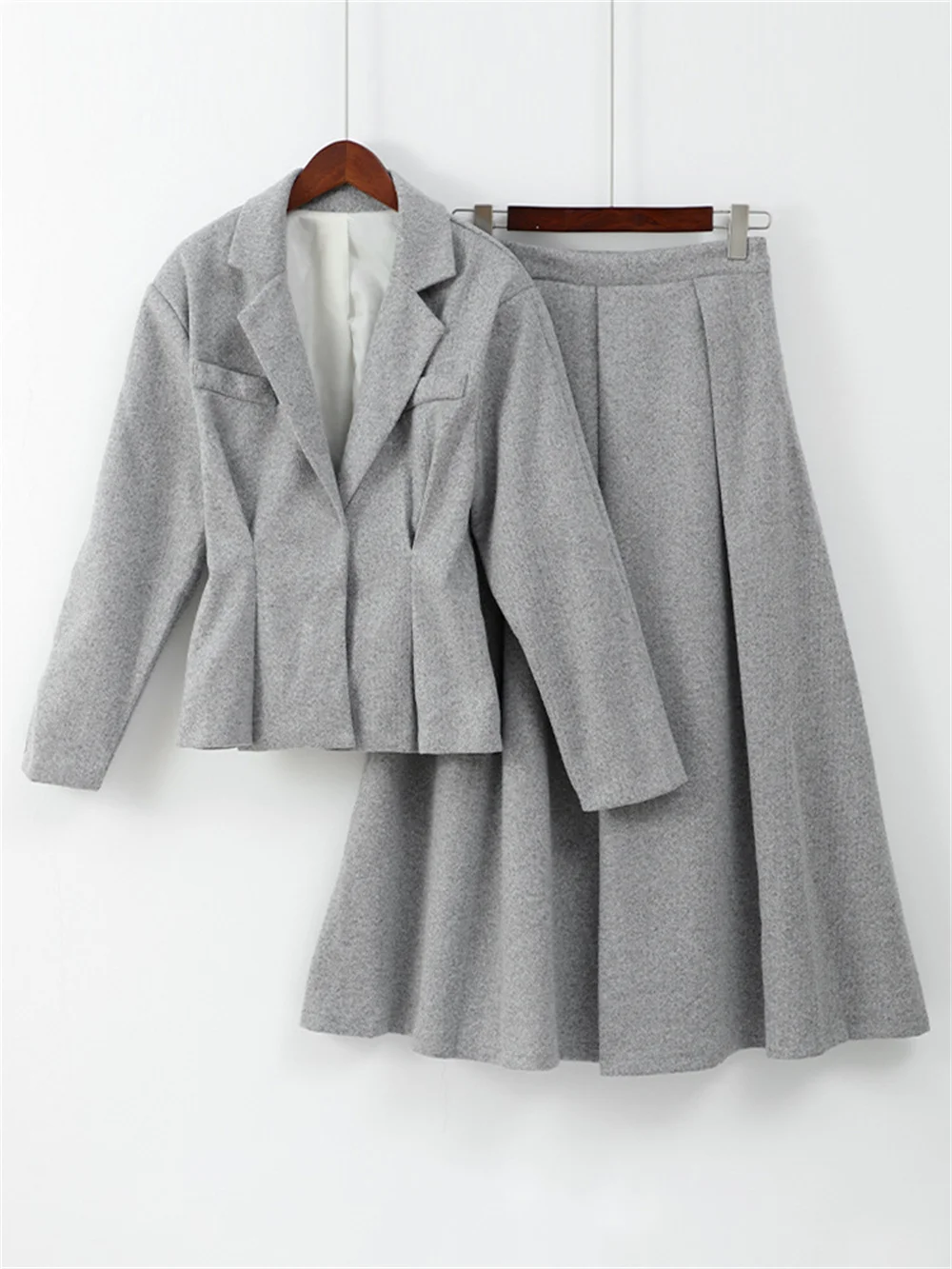 Elegant Grey Woolen Coat and Long Skirt Set Women Lapel Full Sleeve Jacket and A-line Pleated Skirt Lady Office Autumn Winter  O