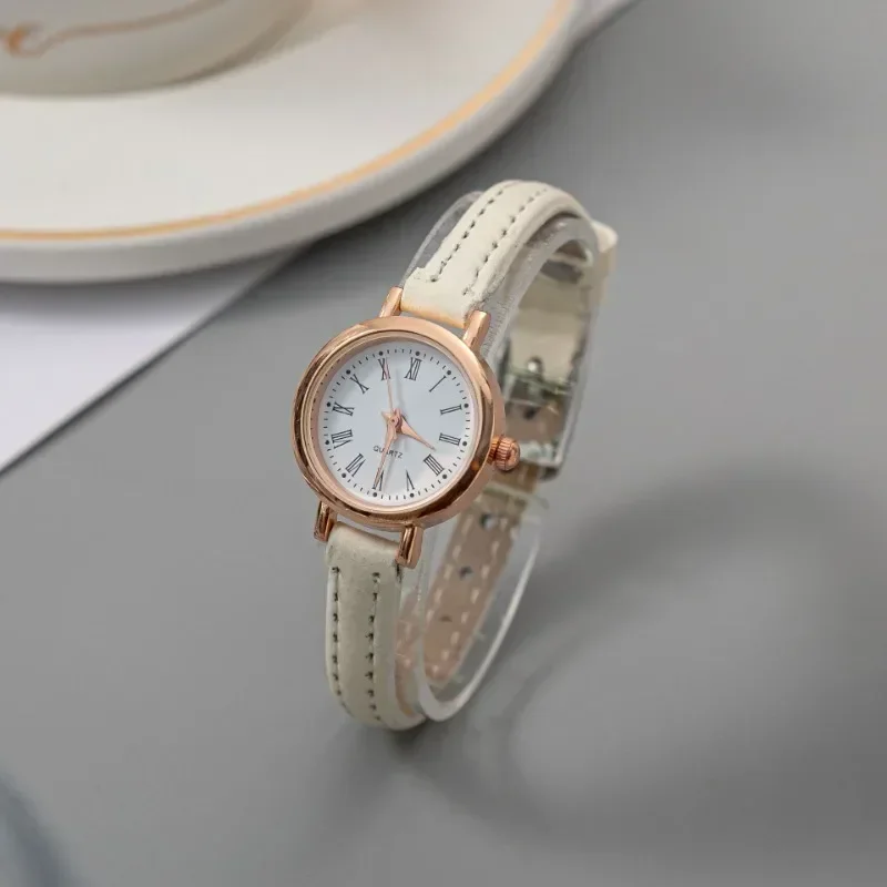 Women Watches Vintage Small Dial Watch Sweet Leather Strap Casual Women\'s Watches Bracelet Quartz Ladies Watch Women Clock Wrist