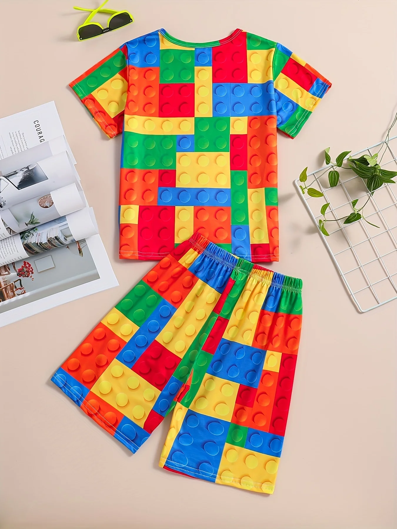 2026 Kinderkleidung 3D Bunte Bausteine Sommer-Oberteile Kinder-Sets Kurzarm Kinder-Trainingsanzüge Modische Jungenkleidung – Detail 4