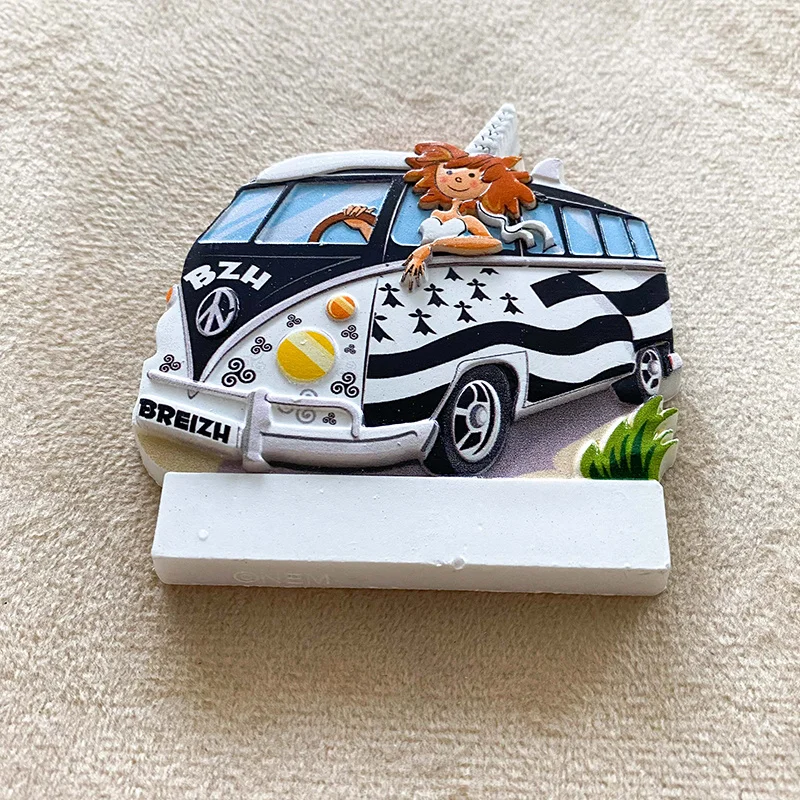 الفرنسية بريتاني حافلة فتاة صغيرة مغناطيس الثلاجة السفر تذكارية ديكور المنزل هدية تزيين رائعة #4