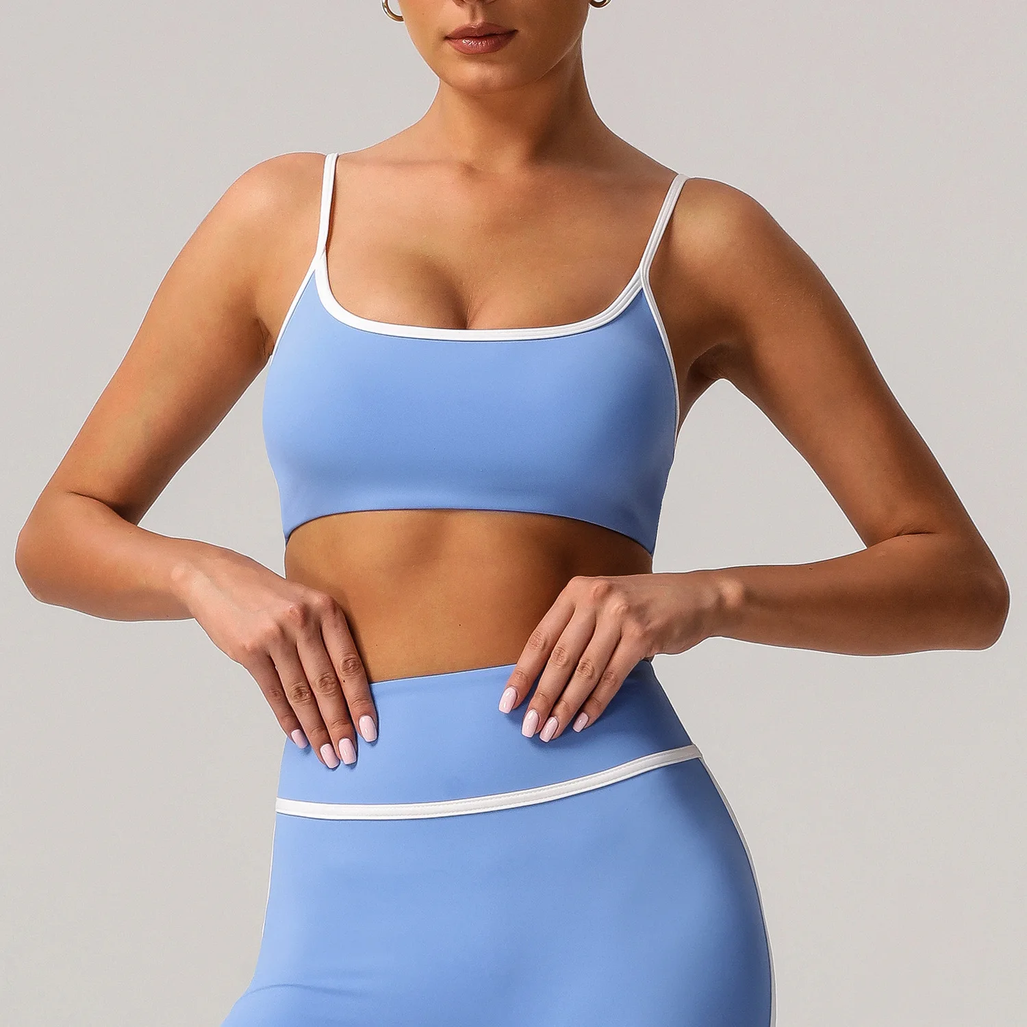 Yoga Bra Women's Fitness Vest Top Running Workout Underwear Gym Push Up Padded Contrast Piping Spaghetti Straps Removable Tank