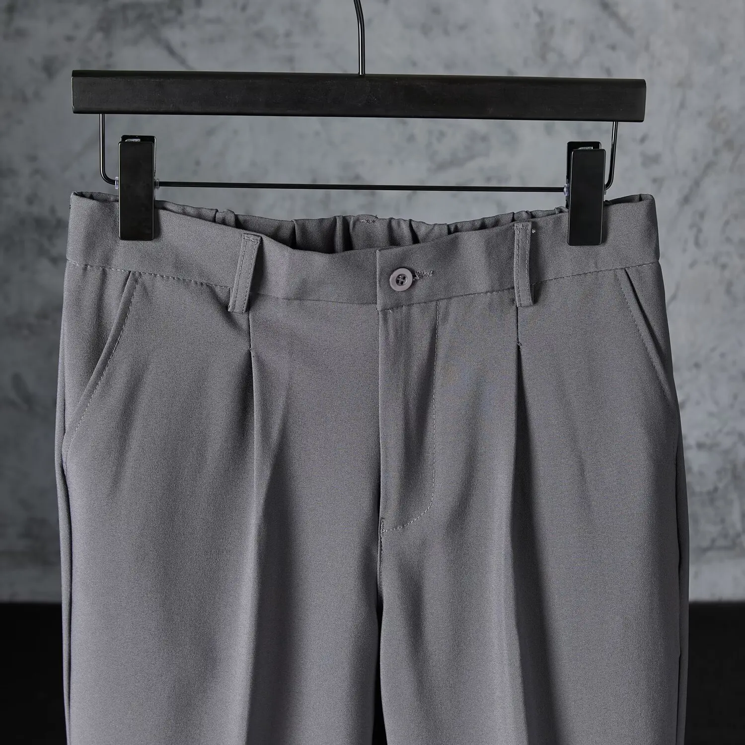 Herbsthosen für Herren, lockere Freizeithosen mit guter Drapierung, bodenlange Hosen, koreanischer Stil, trendige gerade Anzughosen. – Detail 19
